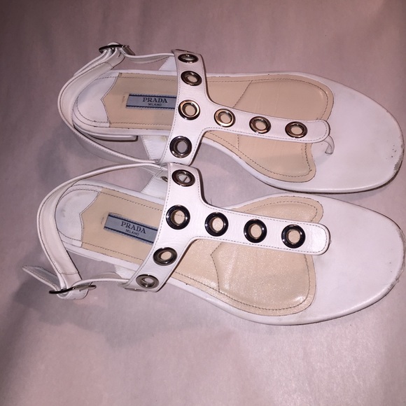 authentic PRADA size 38.5 white CALFSKIN thong toe - Picture 4 of 8